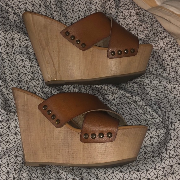Wedges - Picture 2 of 3